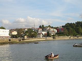 This is the town of Santa Cruz as seen from the old harbour
